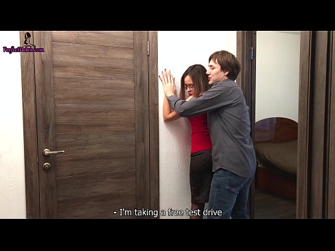 ❤️ Sexy Realtor sensually jerks his pussy and fucks while selling his apartment - Krempai ❤ معياري فحش